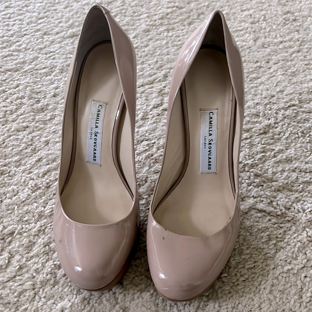 Camilla Skovgaard Nude patent pump